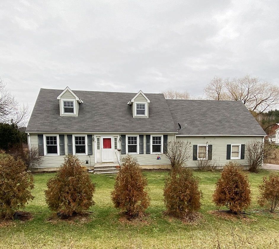 870 Lake Rd, Milton